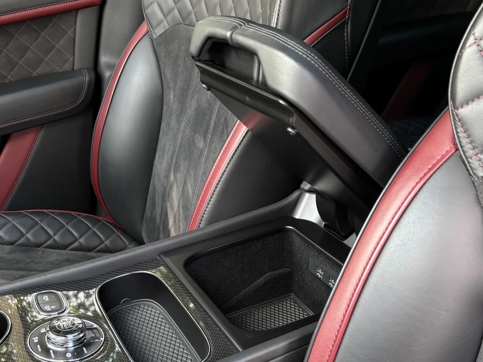 2020 Bentley Bentayga Speed - Image 28 of 31