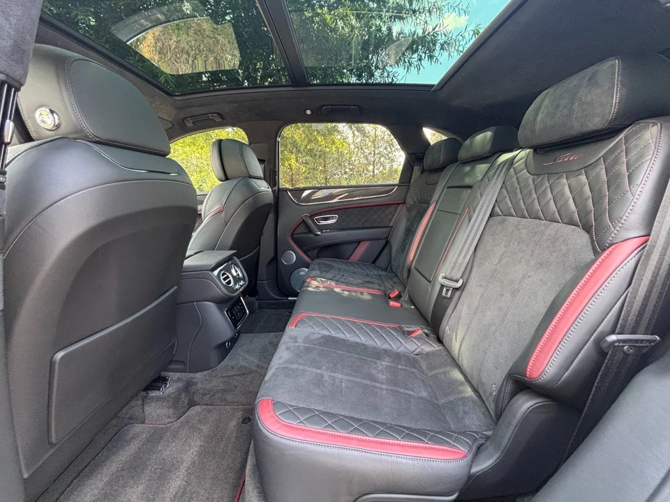 2020 Bentley Bentayga Speed - Image 30 of 31