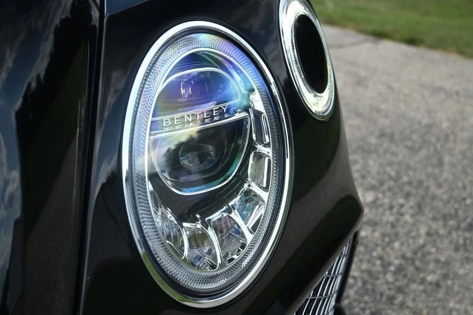 2020 Bentley Bentayga - Image 12 of 14