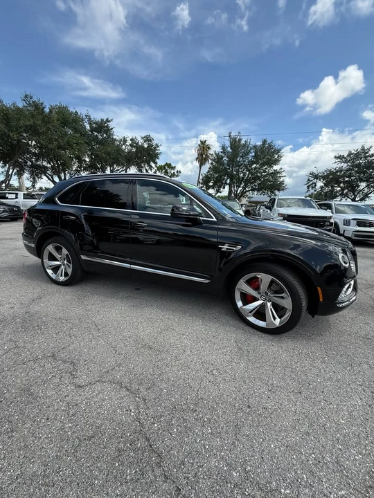 2020 Bentley Bentayga - Image 4 of 15