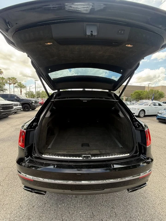 2020 Bentley Bentayga - Image 9 of 15