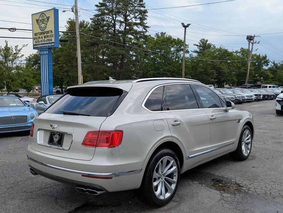 2020 Bentley Bentayga - Image 7 of 31