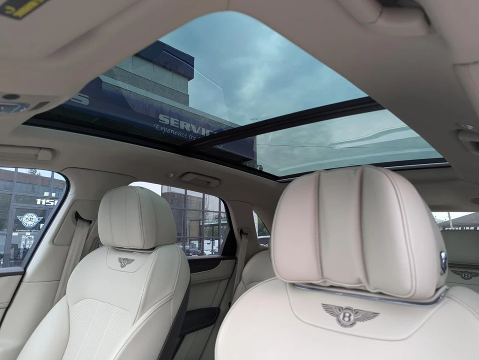 2020 Bentley Bentayga - Image 31 of 31