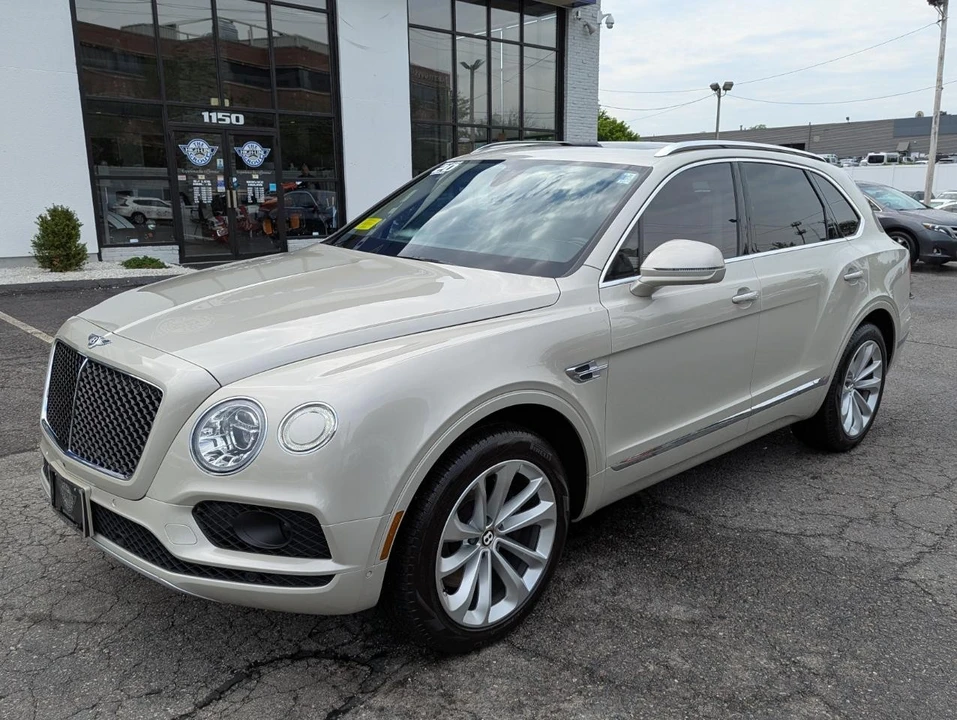 2020 Bentley Bentayga - Image 2 of 31