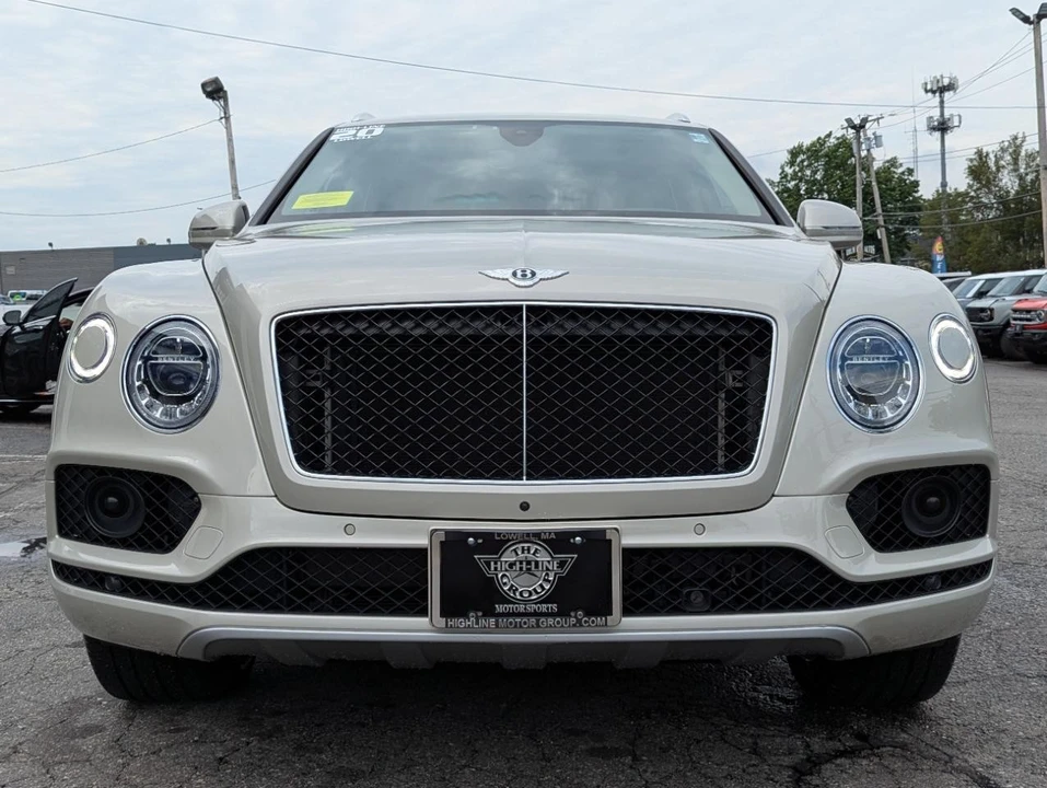 2020 Bentley Bentayga - Image 4 of 31