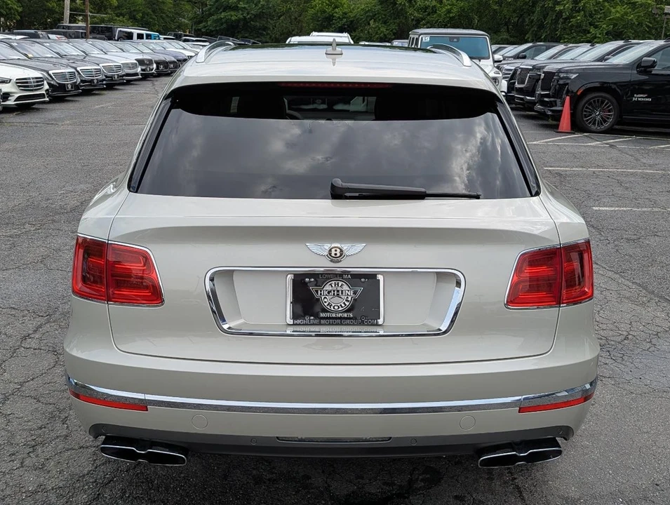 2020 Bentley Bentayga - Image 8 of 31