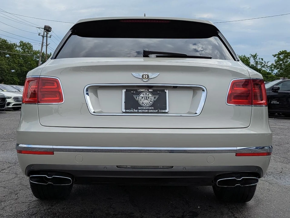 2020 Bentley Bentayga - Image 9 of 31