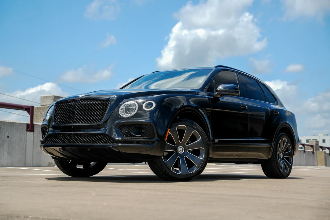 2020 Bentley Bentayga - Image 21 of 31
