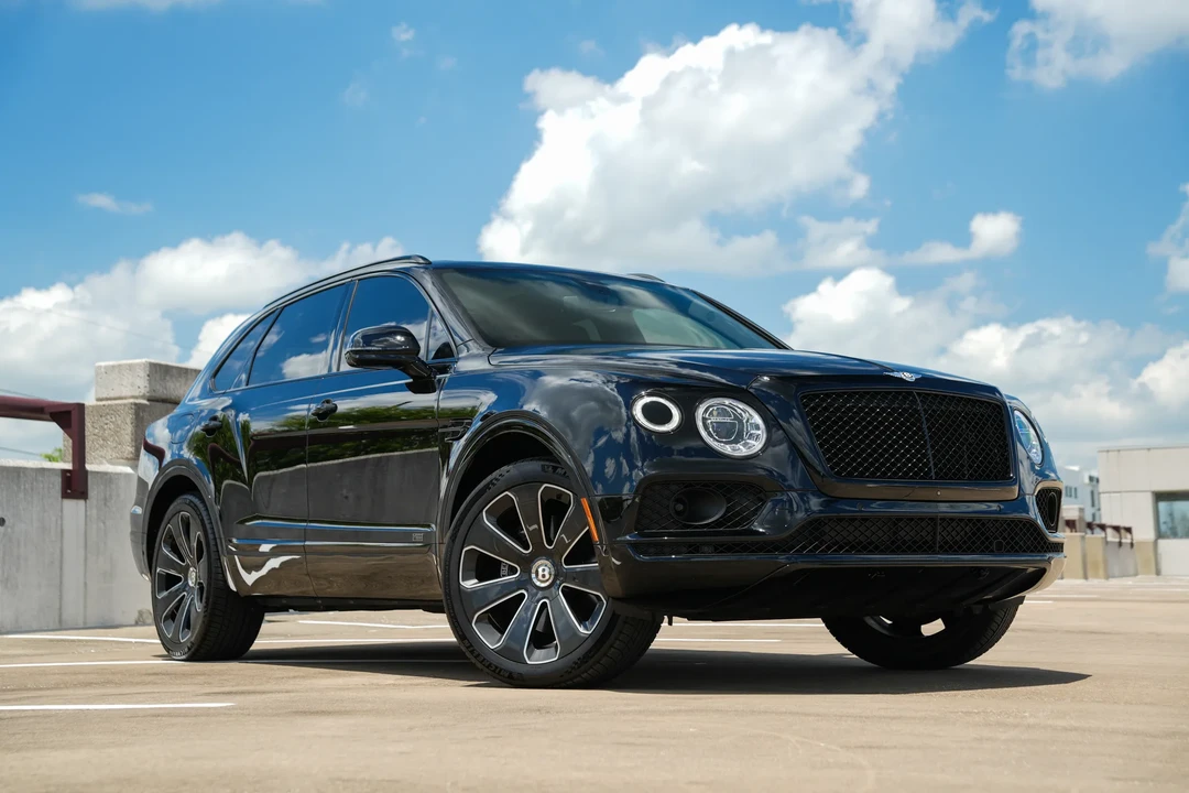 2020 Bentley Bentayga - Image 25 of 31