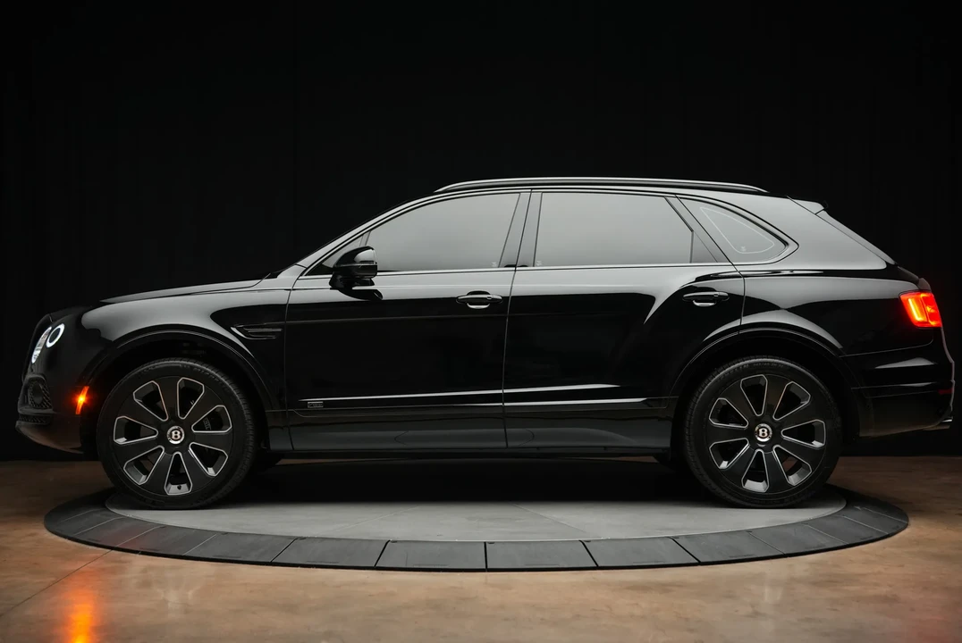2020 Bentley Bentayga - Image 5 of 31
