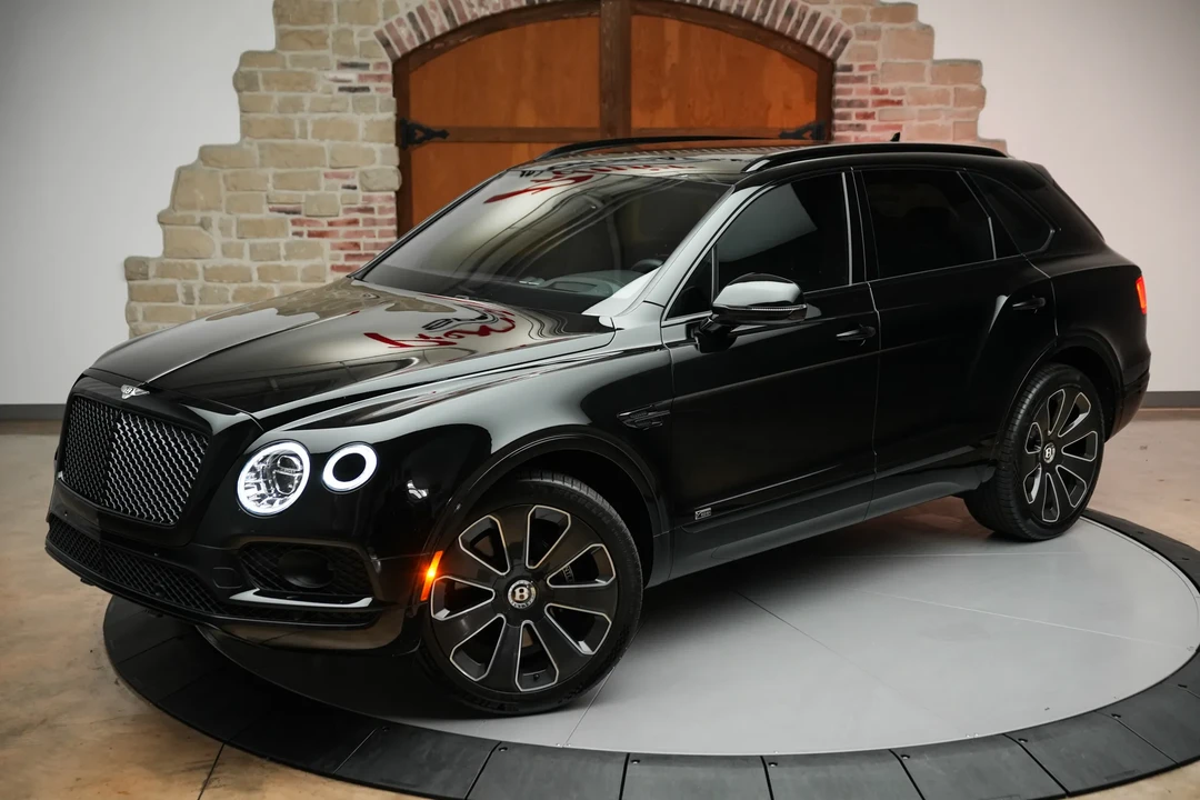 2020 Bentley Bentayga - Image 15 of 31