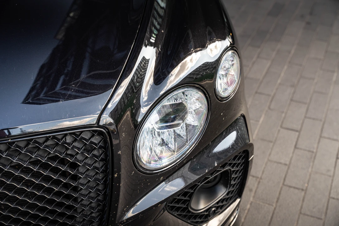 2020 Bentley Bentayga - Image 12 of 31