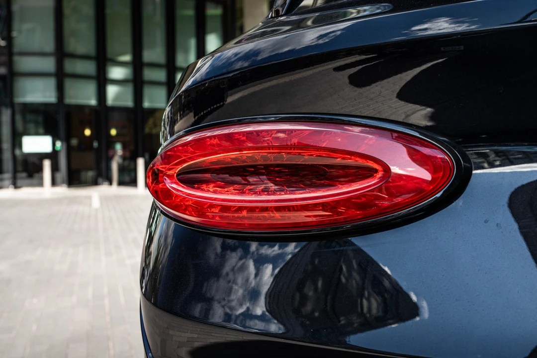 2020 Bentley Bentayga - Image 19 of 31