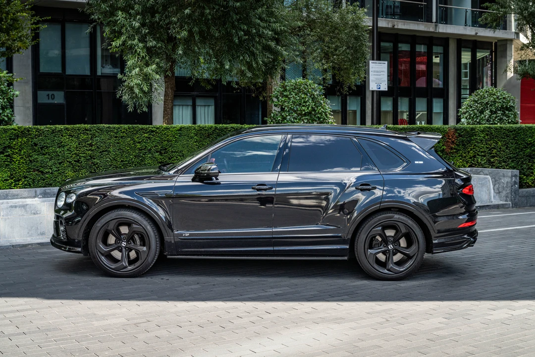 2020 Bentley Bentayga - Image 4 of 31