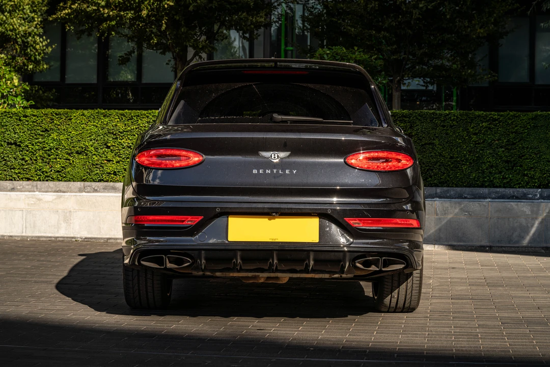 2020 Bentley Bentayga - Image 6 of 31