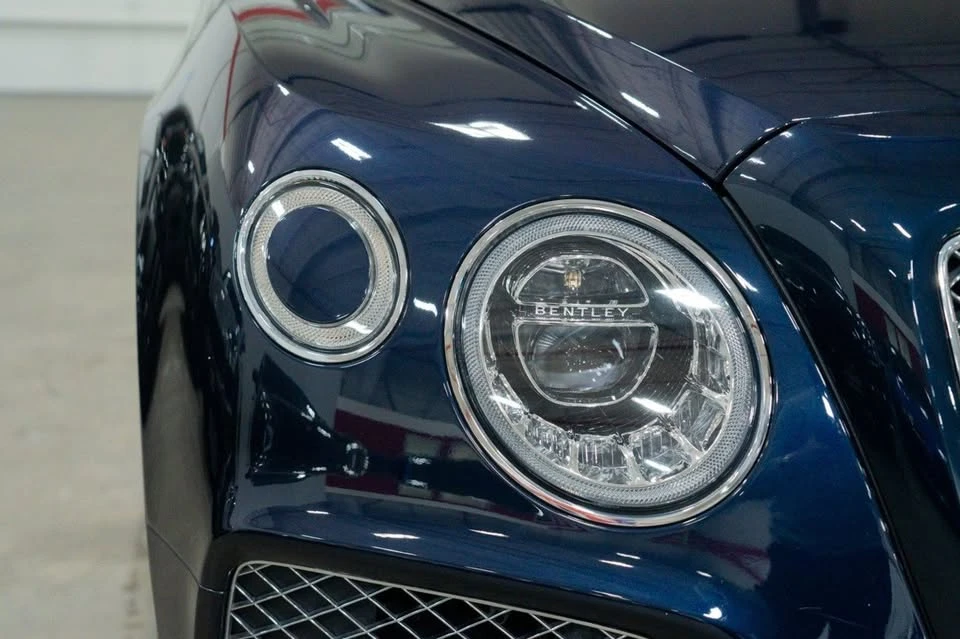 2020 Bentley Bentayga - Image 13 of 20