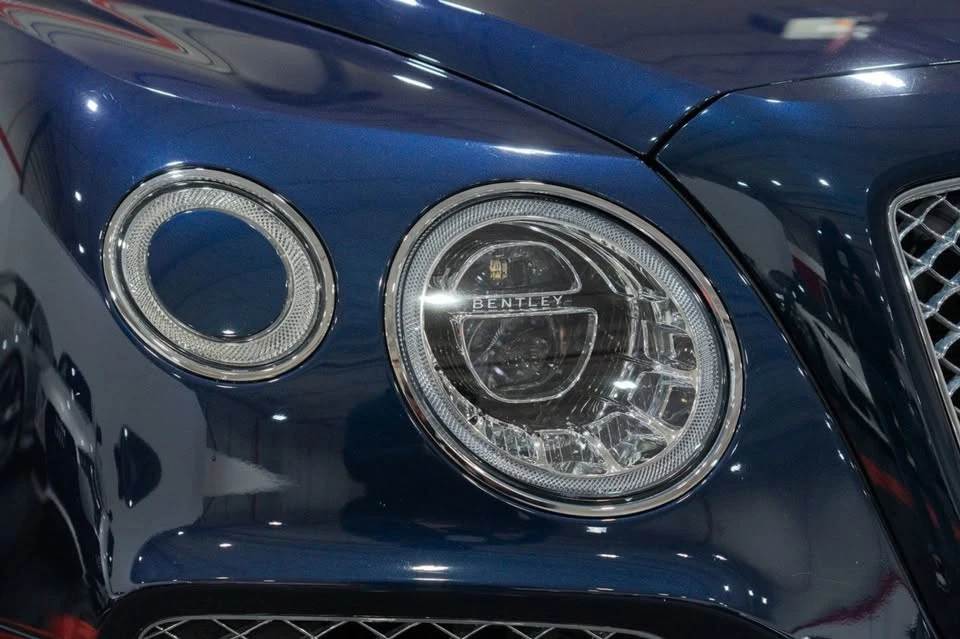 2020 Bentley Bentayga - Image 12 of 20