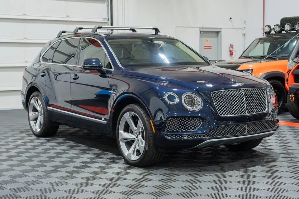 2020 Bentley Bentayga - Image 10 of 20