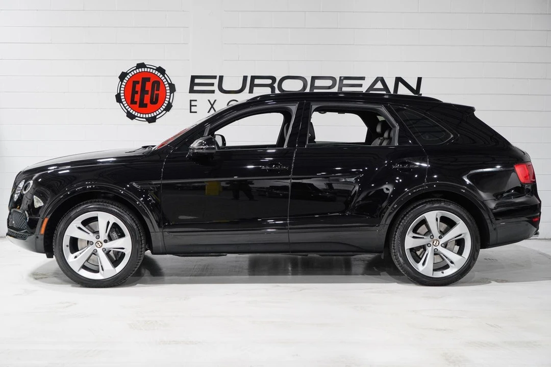 2020 Bentley Bentayga - Image 7 of 21