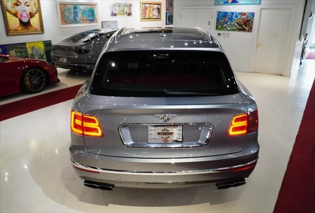 2020 Bentley Bentayga - Image 6 of 21