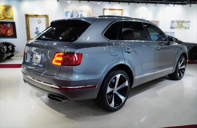 2020 Bentley Bentayga - Image 7 of 31
