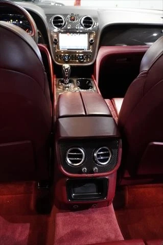 2020 Bentley Bentayga - Image 20 of 31