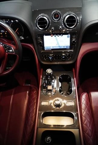 2020 Bentley Bentayga - Image 16 of 21