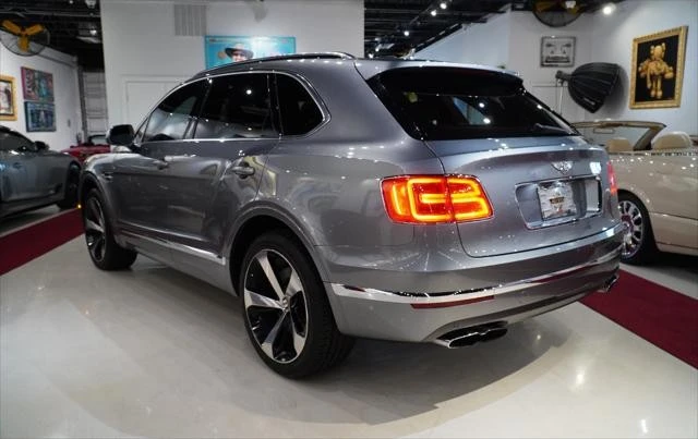 2020 Bentley Bentayga - Image 5 of 31