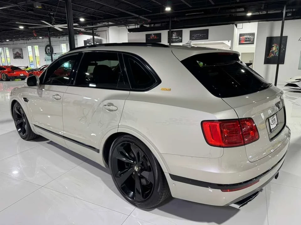 2020 Bentley Bentayga - Image 5 of 12