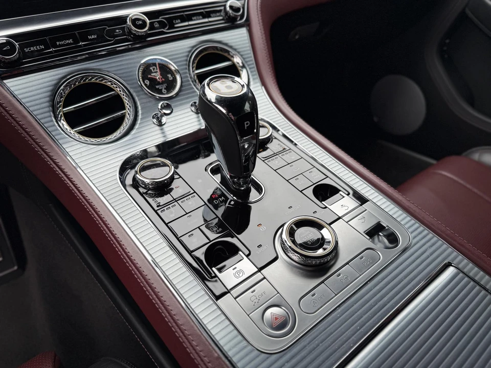 2020 Bentley Continental GT 3rd Gen - Image 30 of 31