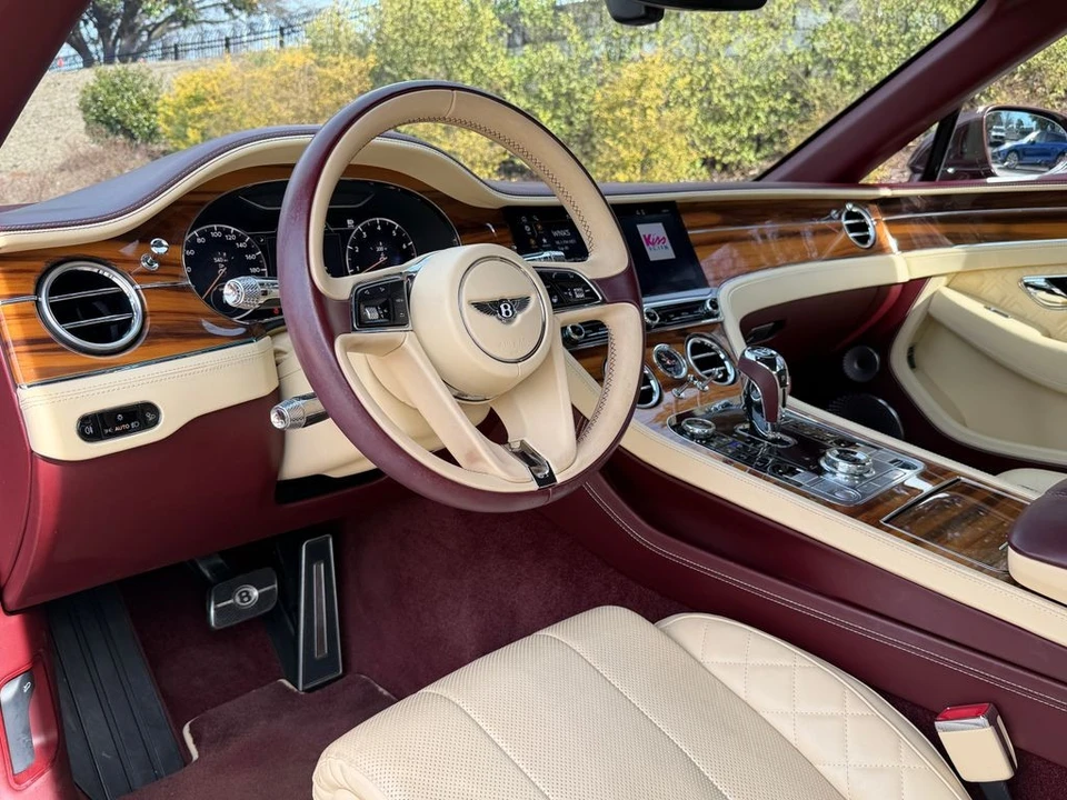 2020 Bentley Continental GT 3rd Gen - Image 18 of 21