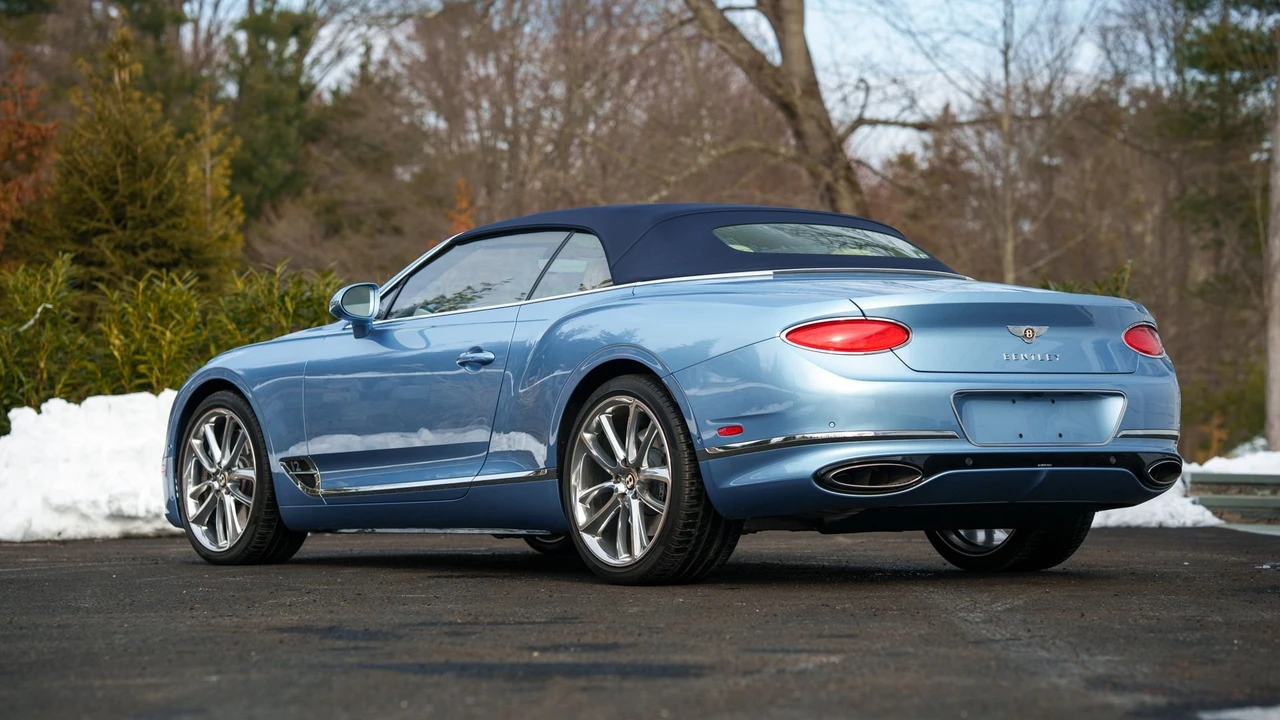 2020 Bentley Continental GT 3rd Gen - Image 23 of 31