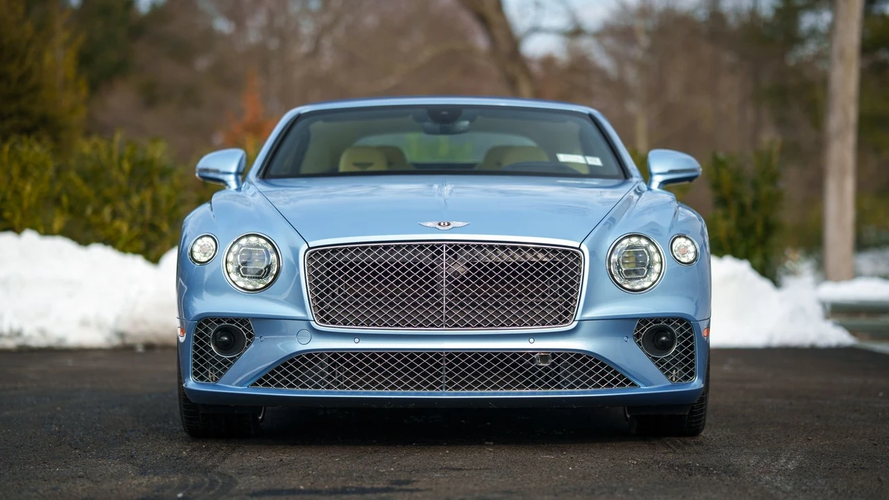 2020 Bentley Continental GT 3rd Gen - Image 17 of 31