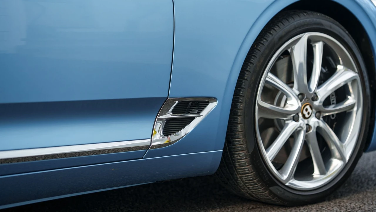 2020 Bentley Continental GT 3rd Gen - Image 31 of 31