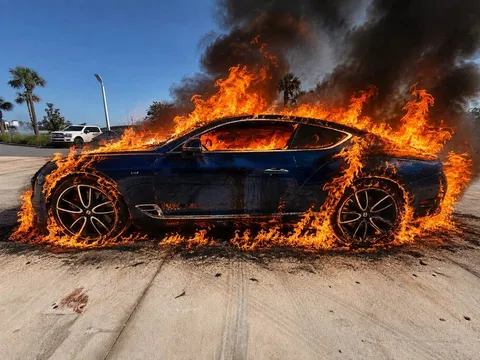 2020 Bentley Continental GT First Edition
