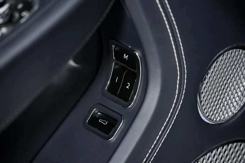 2020 Bentley Continental GT 3rd Gen - Image 19 of 31