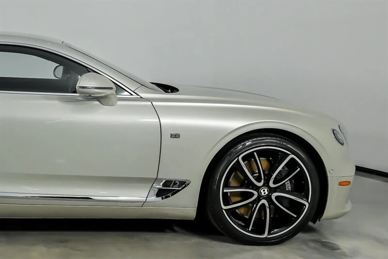 2020 Bentley Continental GT 3rd Gen - Image 14 of 31