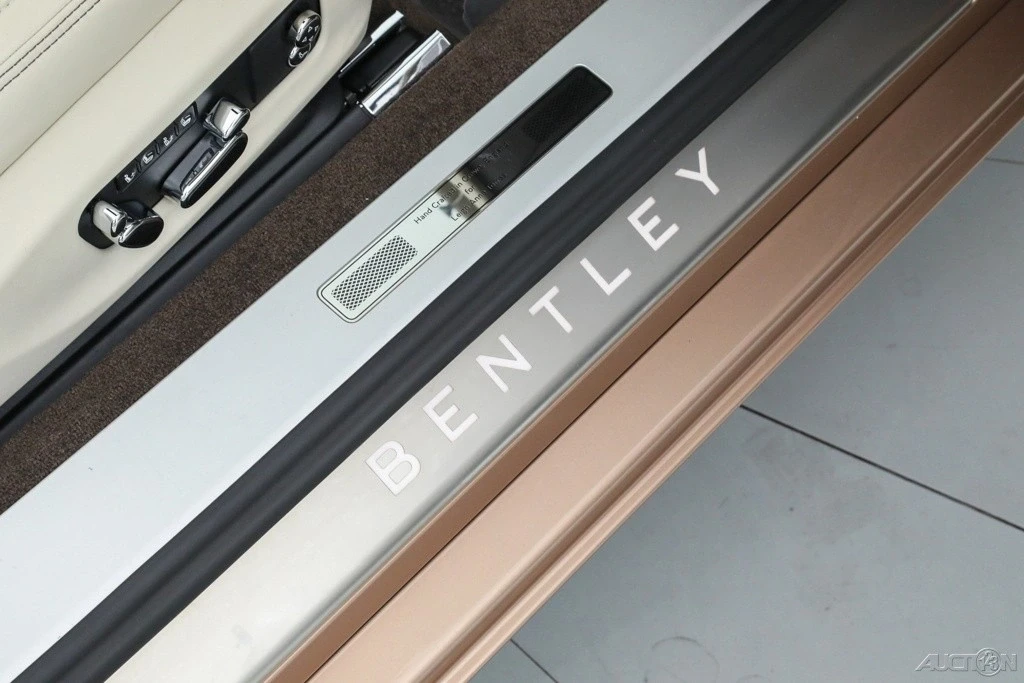 2020 Bentley Continental GTC - Image 19 of 21