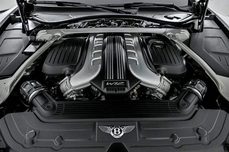 2020 Bentley - Image 17 of 31