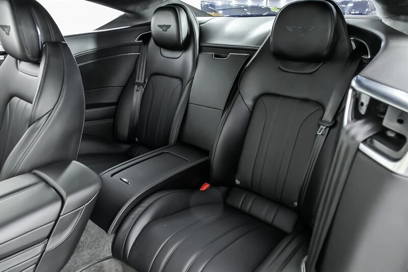2020 Bentley - Image 24 of 31
