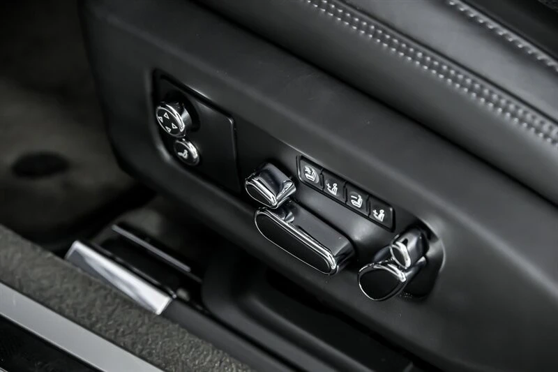 2020 Bentley - Image 26 of 31