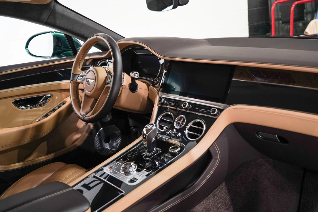 2020 Bentley Continental GT 3rd Gen - Image 15 of 31