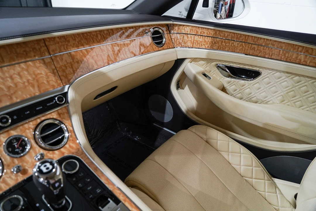 2020 Bentley Continental GT 3rd Gen - Image 13 of 31