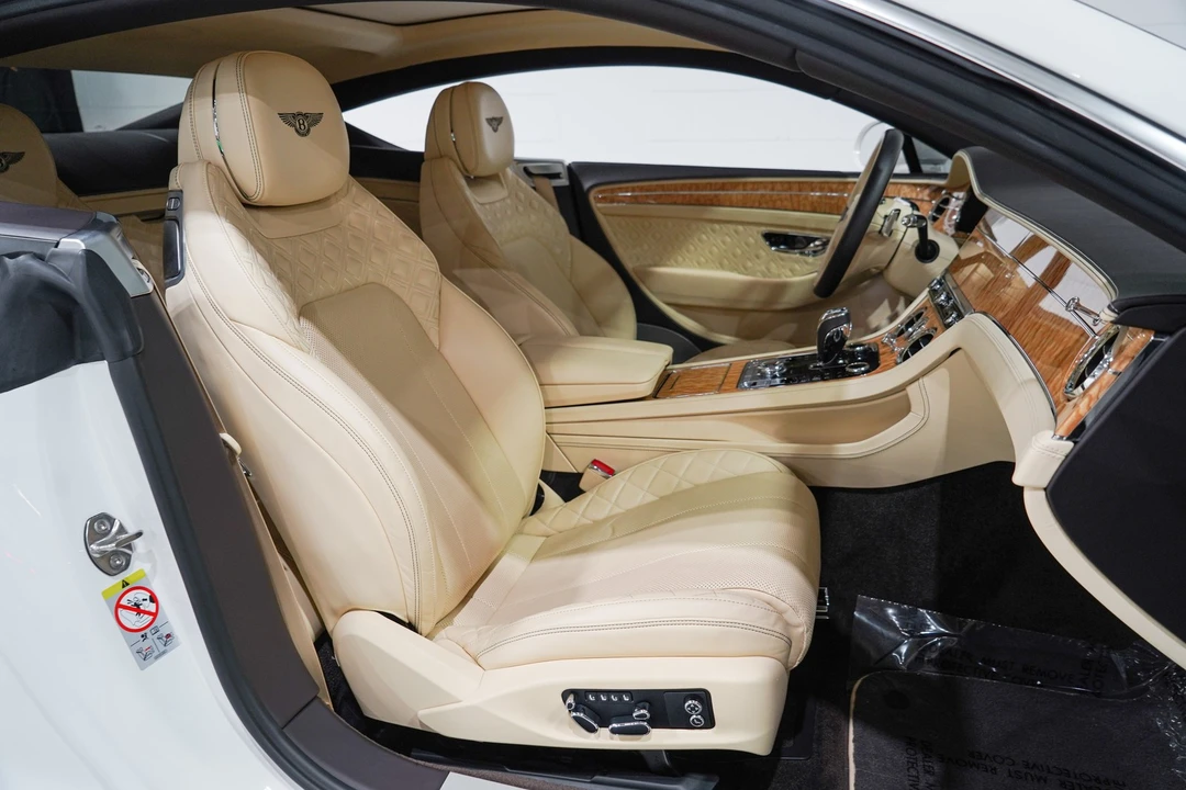 2020 Bentley Continental GT 3rd Gen - Image 15 of 31