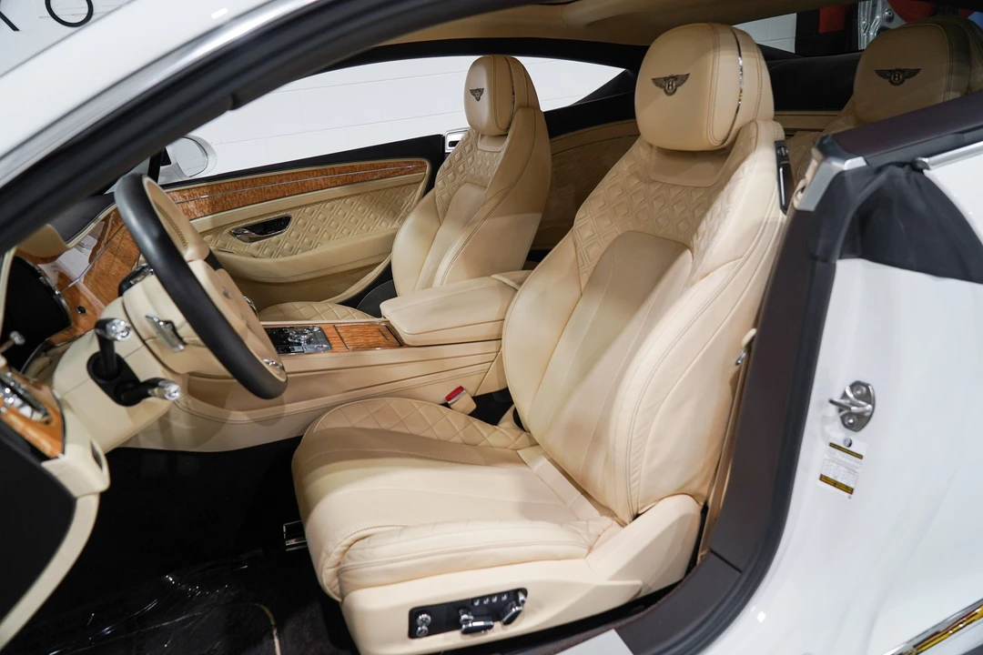 2020 Bentley Continental GT 3rd Gen - Image 9 of 31
