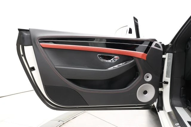 2020 Bentley Continental GT 3rd Gen - Image 13 of 31