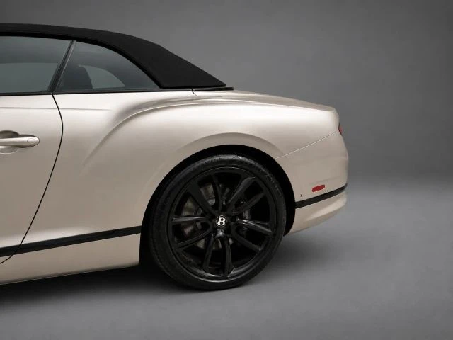 2020 Bentley Continental GT 3rd Gen - Image 24 of 25