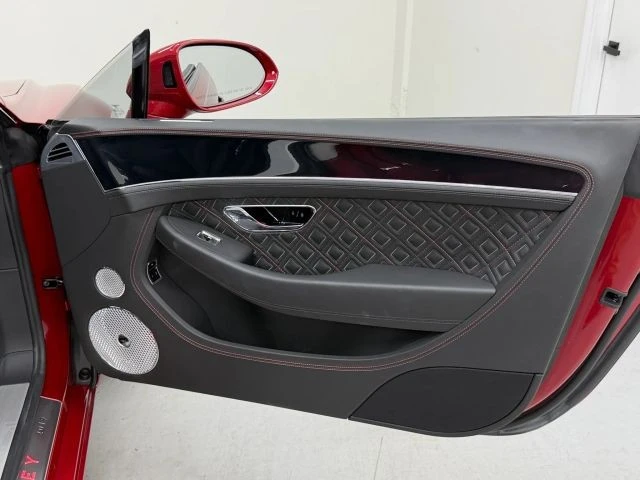 2020 Bentley Continental GTC - Image 17 of 31