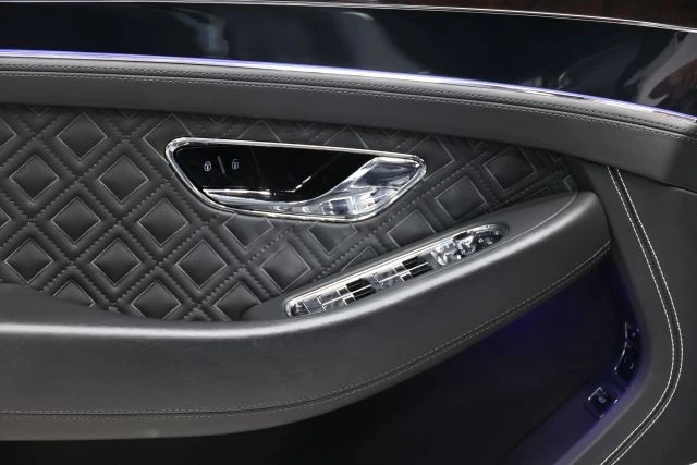 2020 Bentley Continental GT 3rd Gen - Image 12 of 31