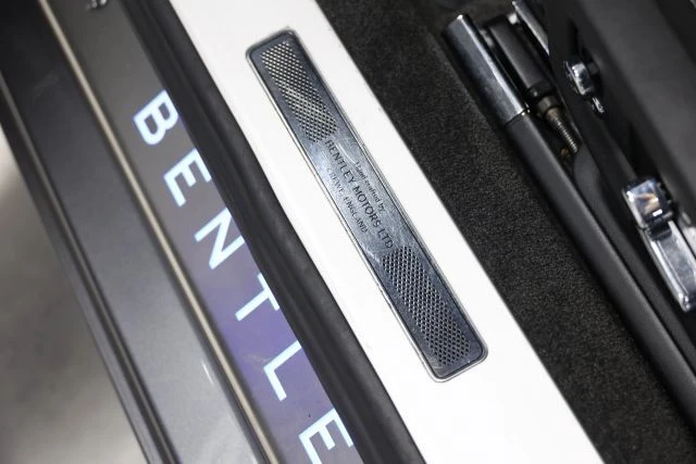 2020 Bentley Continental GT 3rd Gen - Image 18 of 31